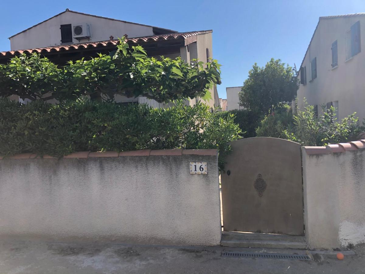 Residence Des Launes Saintes-Maries-de-la-Mer Exterior photo